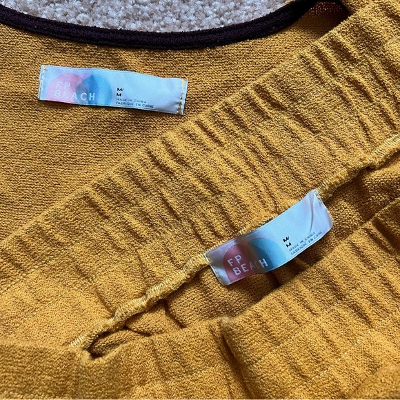 Free People Beach Matching Set - Picture 5 of 7